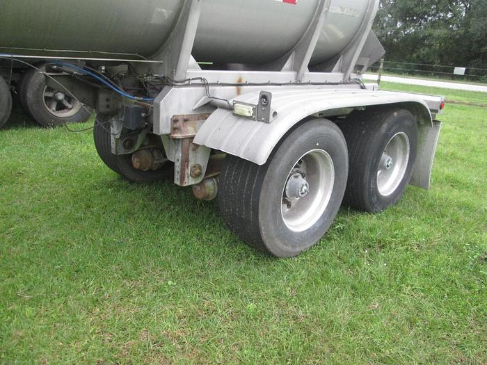 Used 2011 Polar 4,000 Gallon Tank Trailer