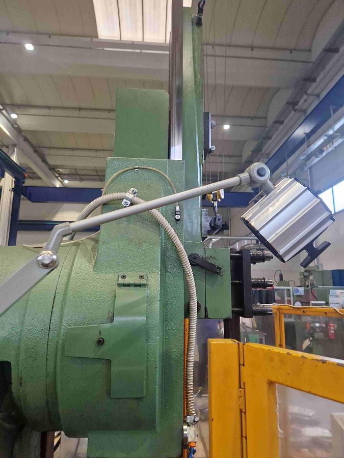 Used 1997 CABE  380 ST