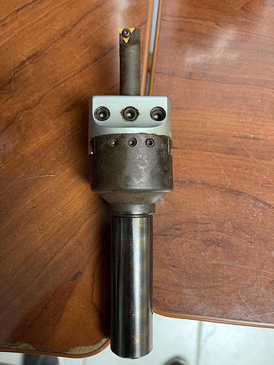 Used USED-CRITERION DBL-202 ADJUSTABLE BORING HEAD WITH BORING BAR / STRAIGHT SHANK 1" / BORING BAR 1/2"