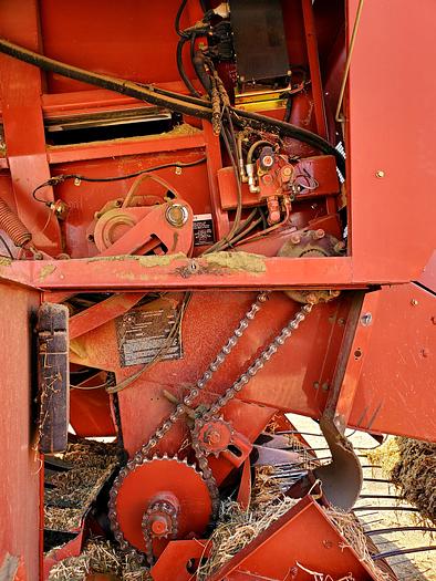 Used 2004 Hesston 4910 Baler w/ Accumulator