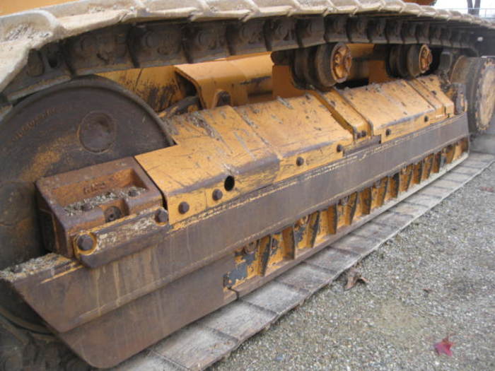 Used 2011 CASE 1650L