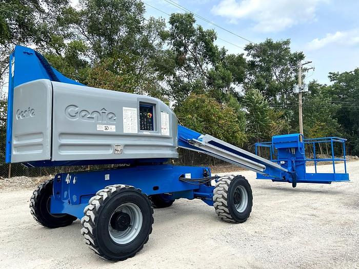 Used 2012 GENIE S-40