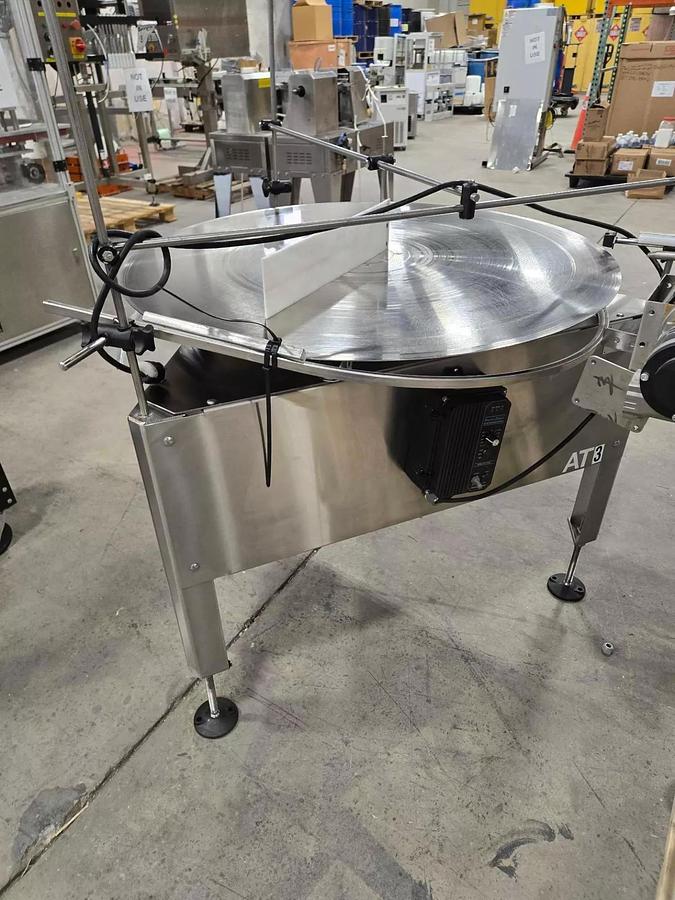 Used Used E-PAK 40” Stainless Steel Accumulating Table