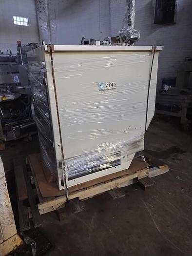 Used Wolf Mastertech Model VPP250KVM10 Square bag coffee poucher