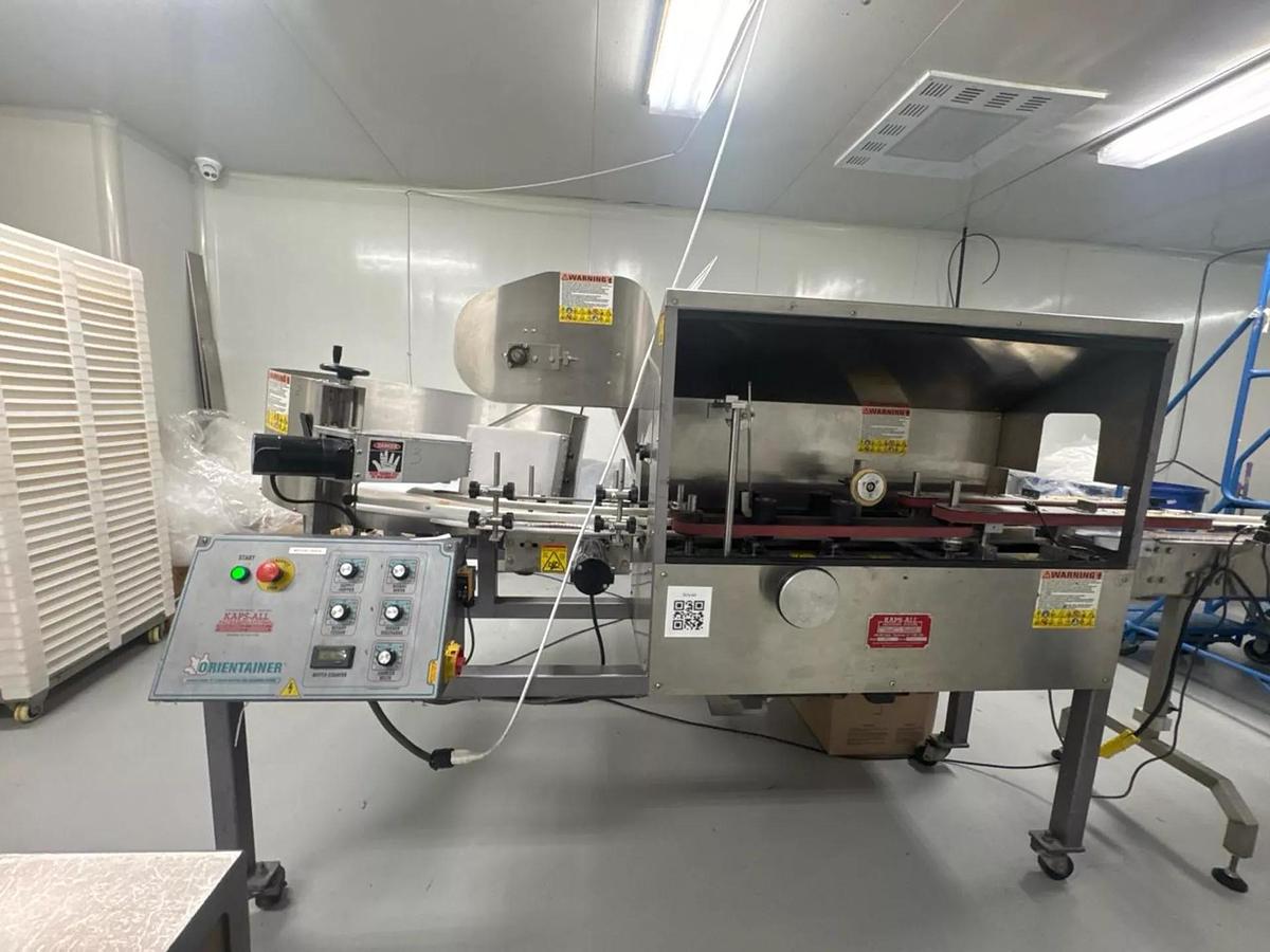 Used Kaps All AU-6 Bottle Unscrambler