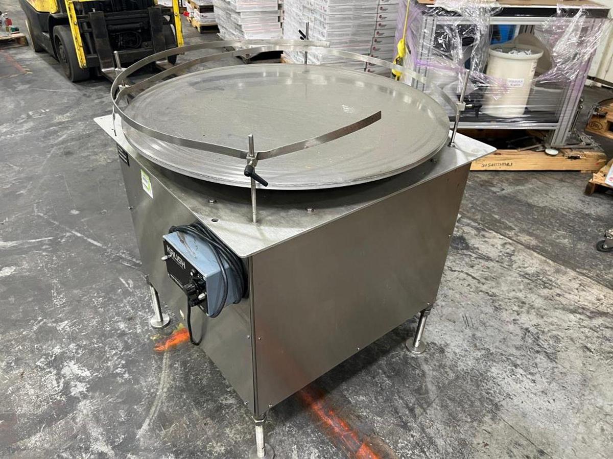 Used Kalish 36 inch dia Accumulation table