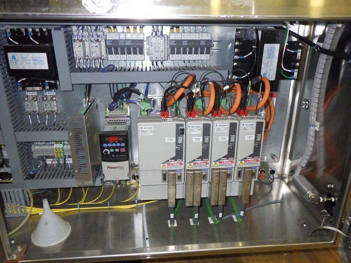 Used Kliklok 2015 Vari Right Tri Closer Sealer