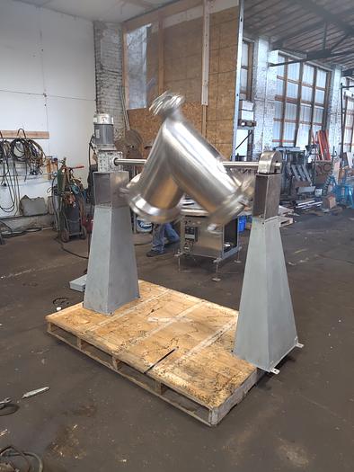 Used 5 cuft Twin Shell Blender