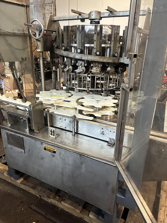 Refurbished 1991 MRM RPF 16 Piston Filler - Liter Pistons RPF 16