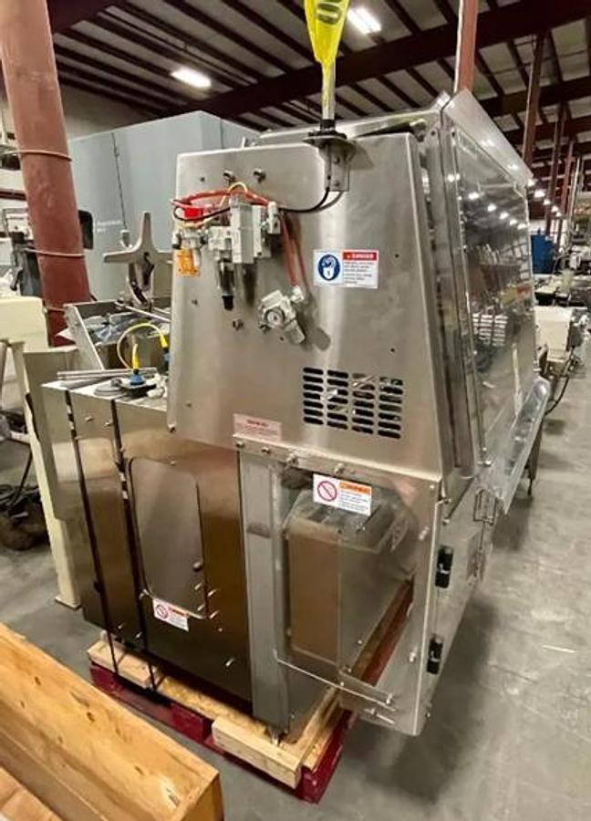 Used Syntegon Kliklok KFW KF Topload  Carton Former