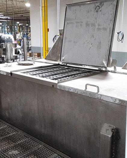 Used 145 Cuft Stainless Paddle Blender with Mezzanine