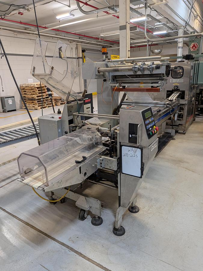 Used Bosch 303 wrapper with Elsner folder for towlettes