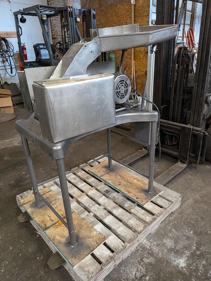 Refurbished Fitzmill D6 6" Hammer Mill