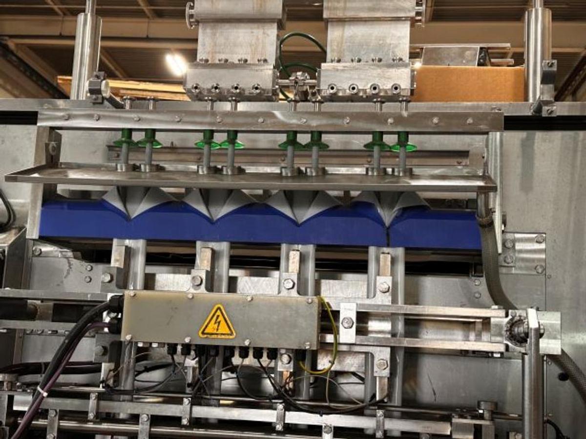 Used Vertical Form-Fill-Seal WINPAK/LANE WP32 Liquid/Paste Packet Machine WP 32