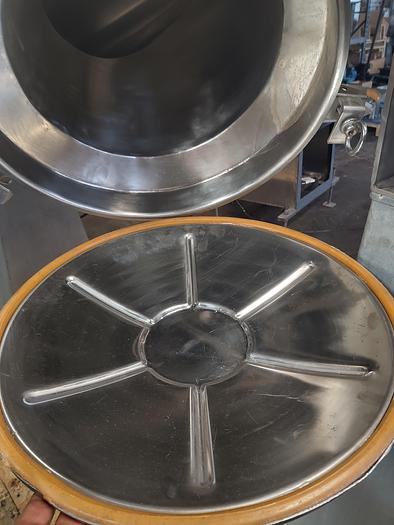 Used 5 cuft Twin Shell Blender