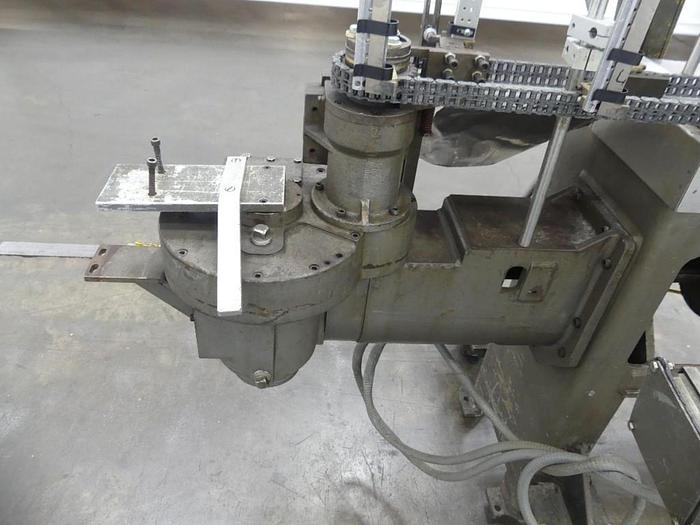 Used Bartelt (Ames) IM10-11 Standup poucher with Zipper attachment