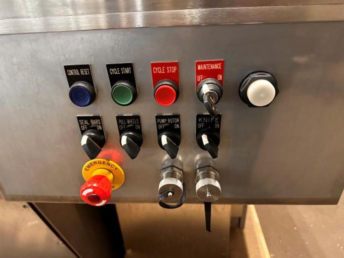 Used Vertical Form-Fill-Seal WINPAK/LANE WP32 Liquid/Paste Packet Machine WP 32