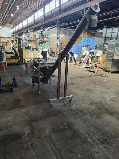 Used All Fill Screw Feeder with Agitated hopper
