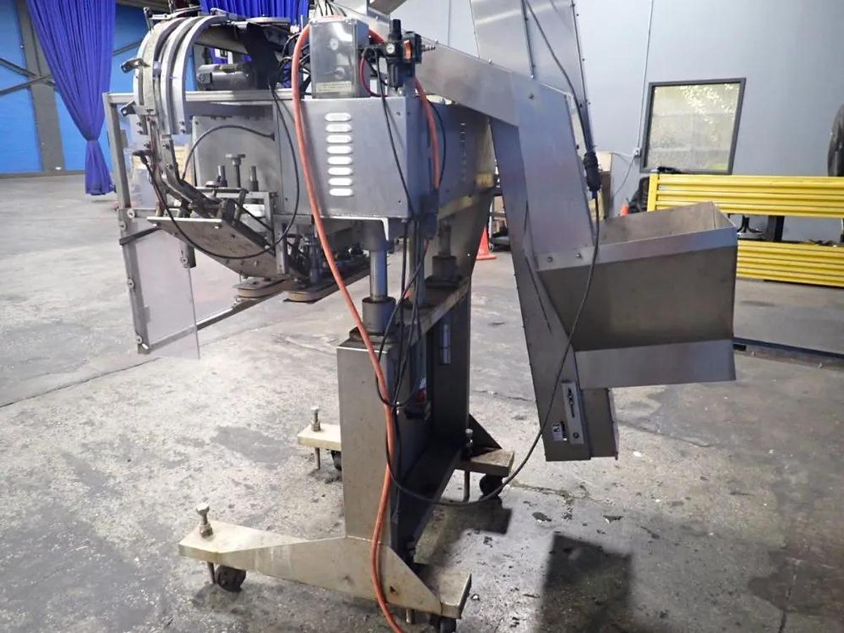 Used Surekap SK6000 Automatic 6 quill Capper