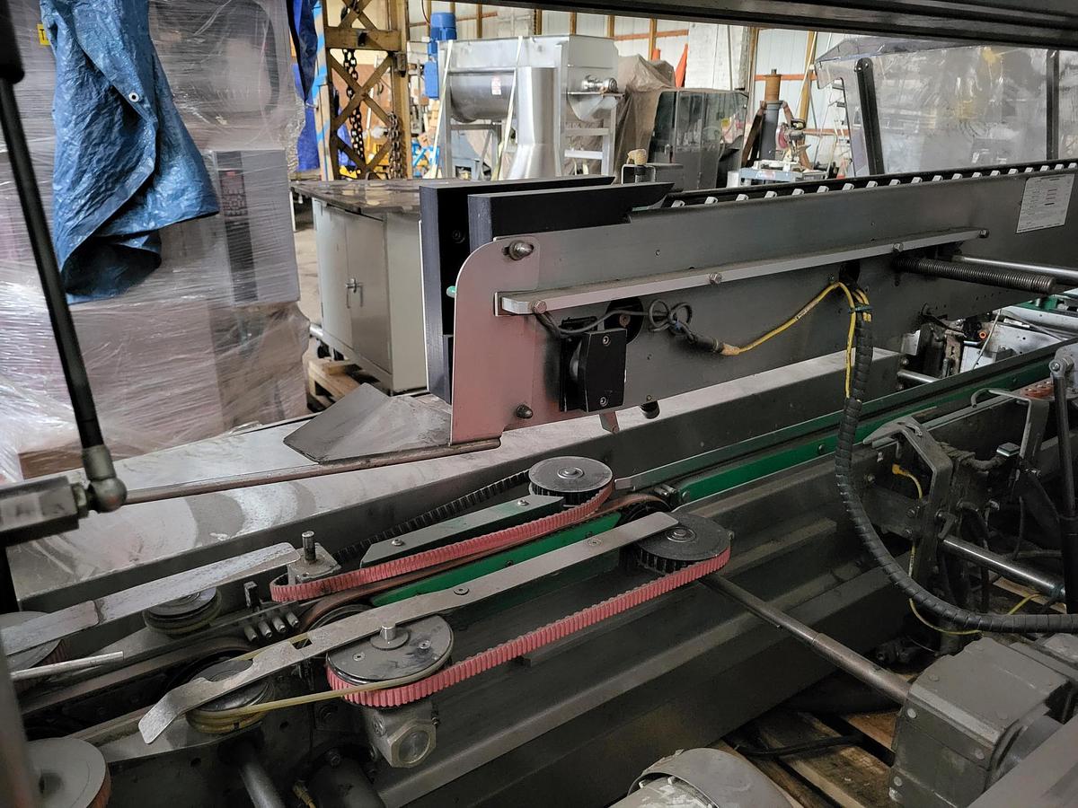 Used Kliklok VariRight tri seal closer