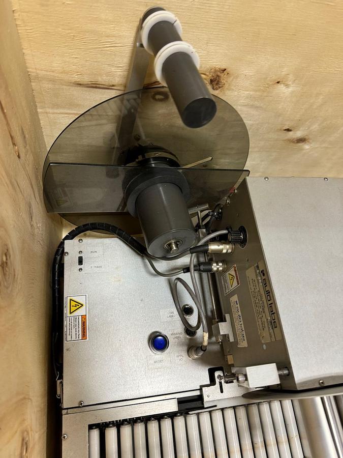 Used CVC Mdl 390 Small container/vial labeler