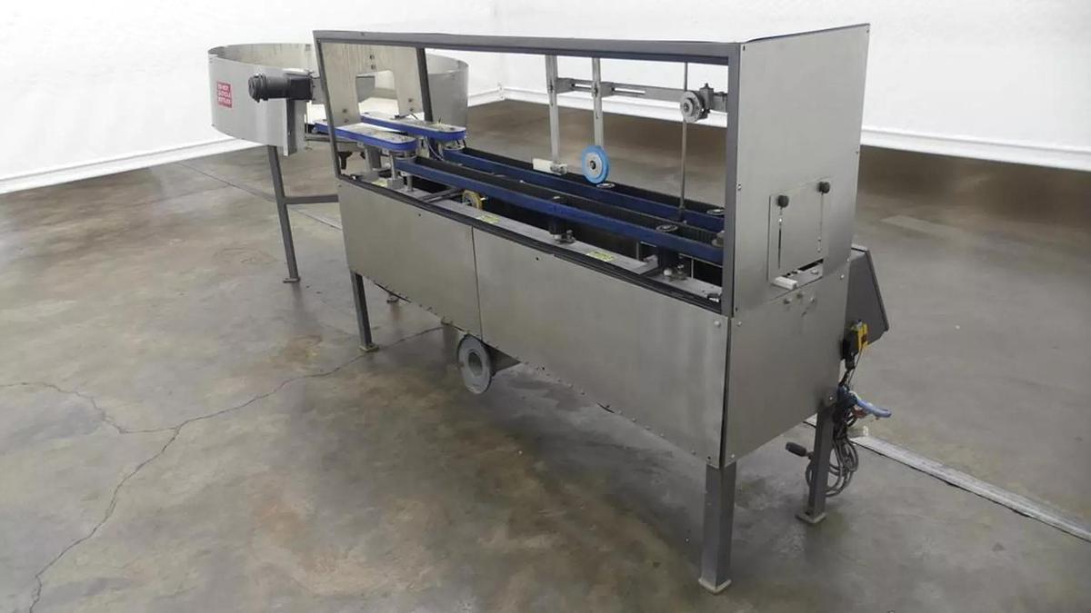 Used KapsAll AU5C  bottle cleaning system