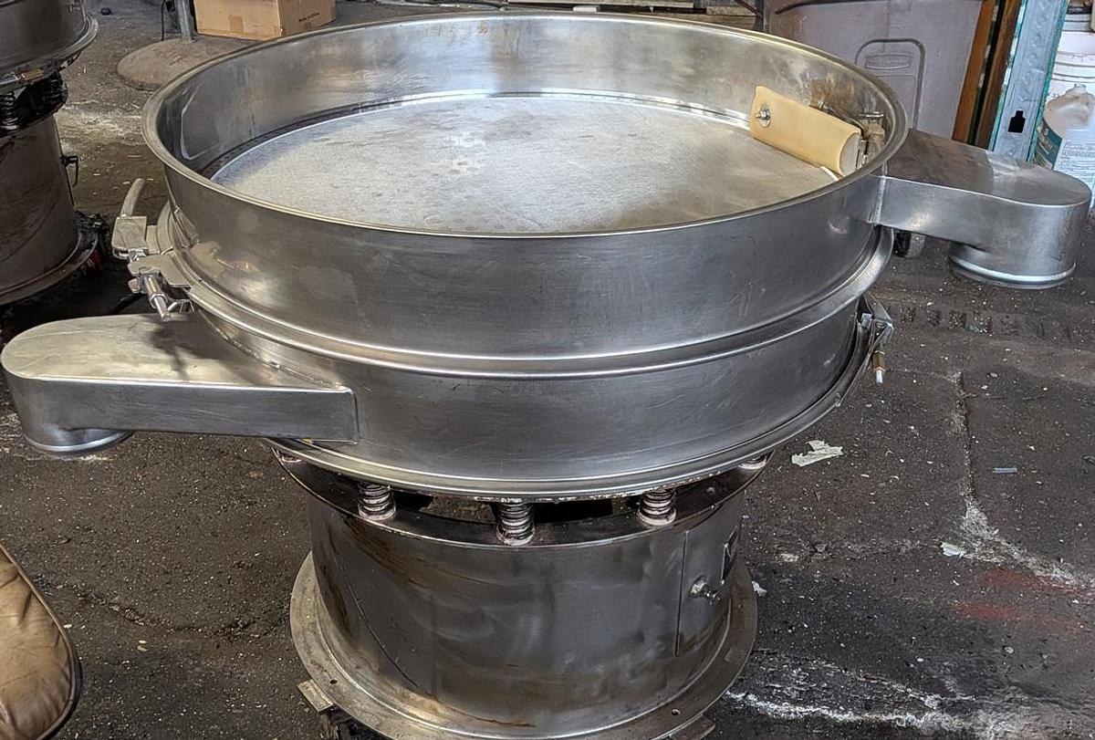 Used 40in diameter stainless 2 deck round sifter with 2 separations JB1000