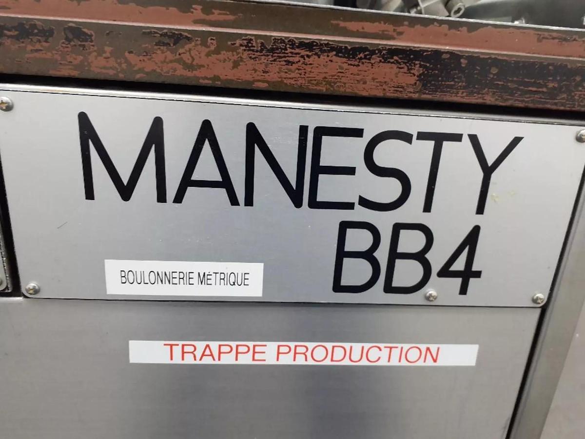 Used Manesty BB4 - 35 station  Dual sided press