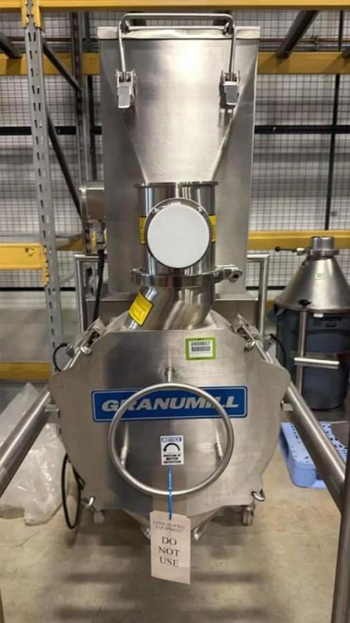 Used Fluid Air 7" Screw Fed GranuMill