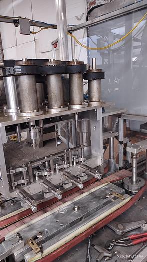 Used Resina U40 Capper SS