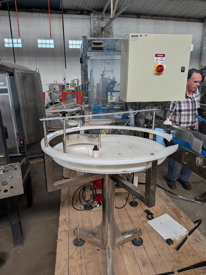 Used TechnoEnvase Twin piston filling line