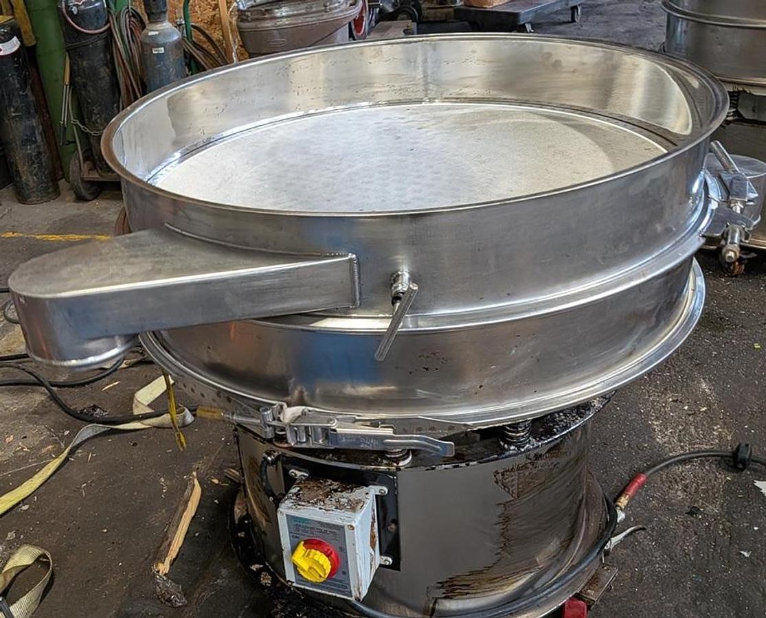Used 40in diameter stainless 2 deck round sifter with 2 separations JB1000