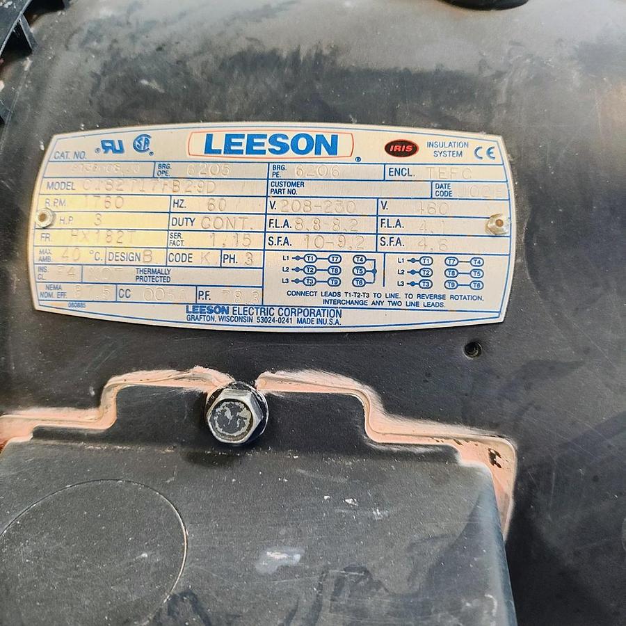 Used Fitzmill D-6 on cart