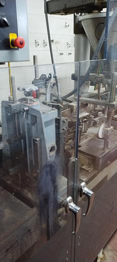 Used Bartelt IM-7 Poucher set for powder
