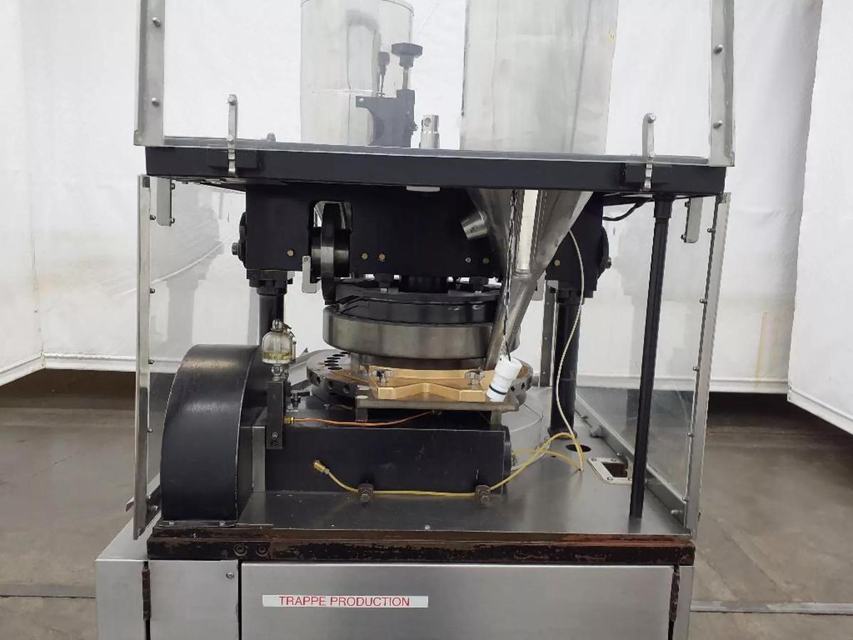 Used Manesty BB4 - 35 station  Dual sided press