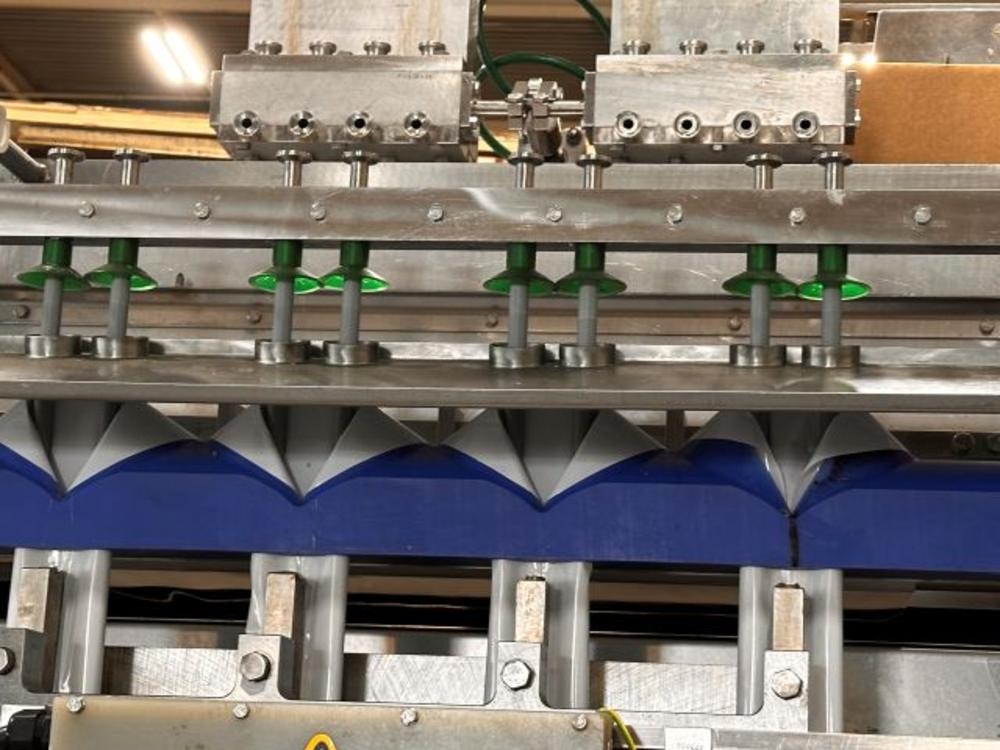 Used Vertical Form-Fill-Seal WINPAK/LANE WP32 Liquid/Paste Packet Machine WP 32