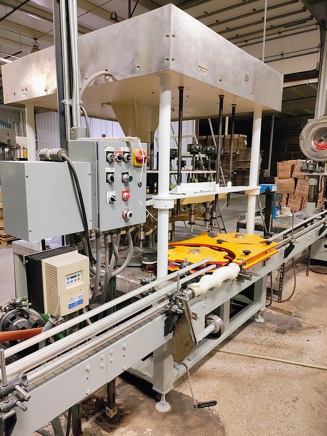 Used MRM 21 spout Husky Filler