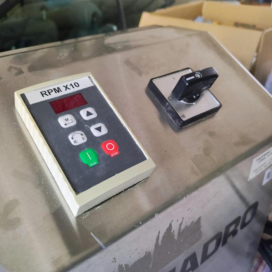 Used Quadro U-3 Lab sized Comil