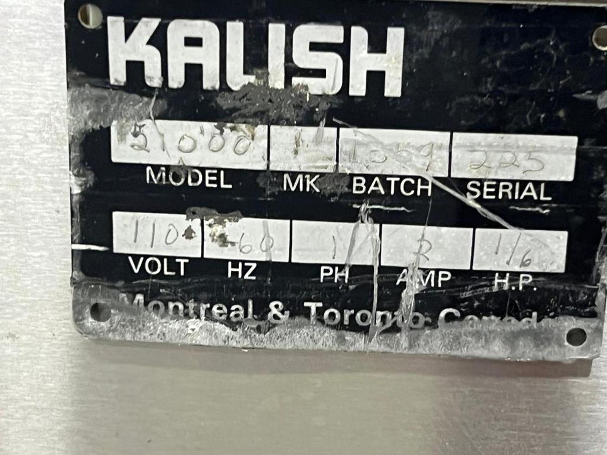 Used Kalish 36 inch dia Accumulation table