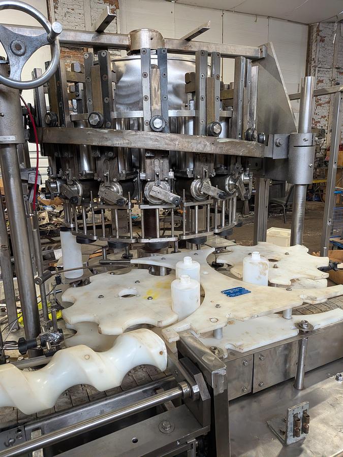 Refurbished MRM Cozzoli RPF 16 Piston Filler with Liter pistons