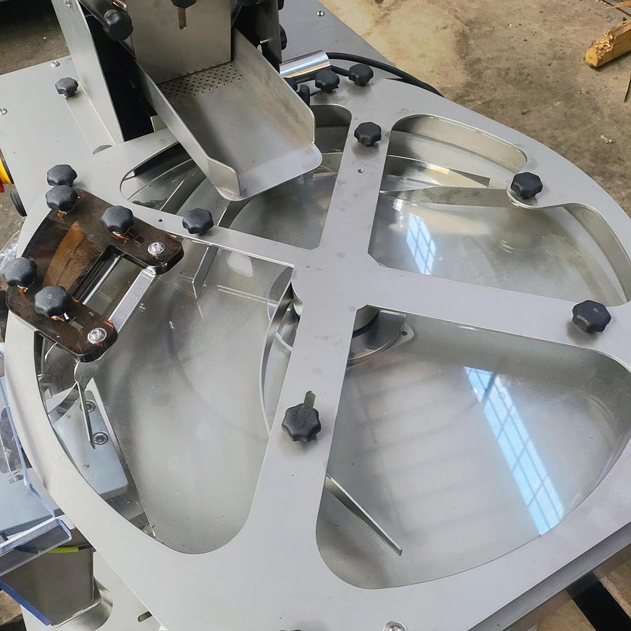 Used ATG Pharma Table-Top Electronic Counter for Tablets-Capsules and Soft Gels, Model ATC-410