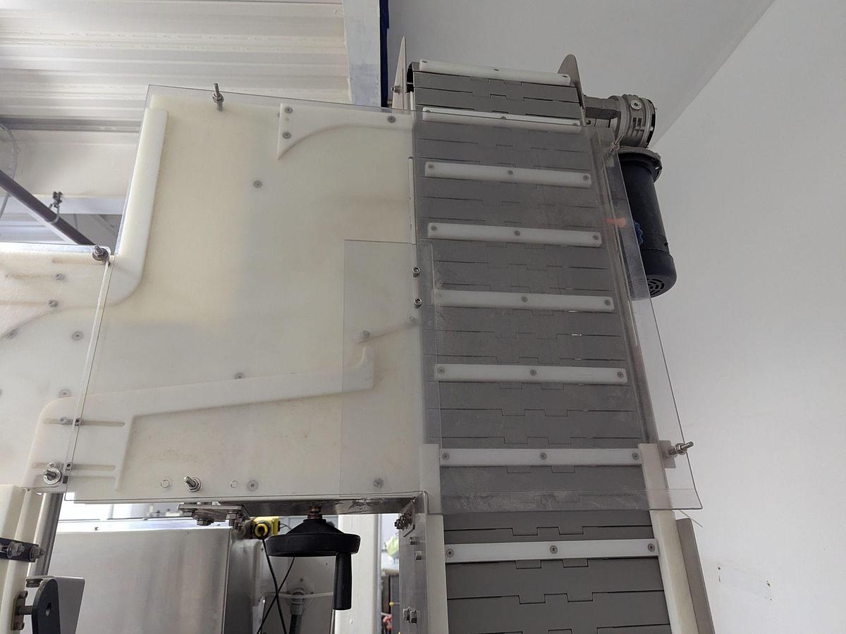 Used Kalish StarCap Automatic Chuck Capper.