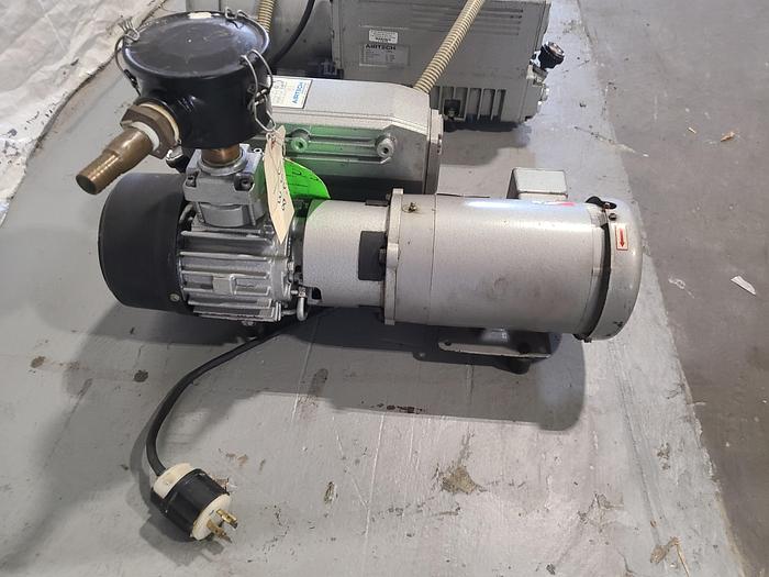 Used Airtech Rotary Vane Industrial Vacuum Pump 220V Single Phase 21