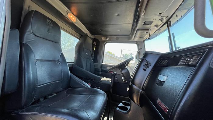 Used 2011 Kenworth T800