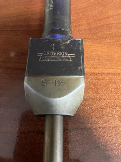 Used USED-CRITERION S-1 1/2 ADJUSTABLE BORING HEAD W/ BORING BAR