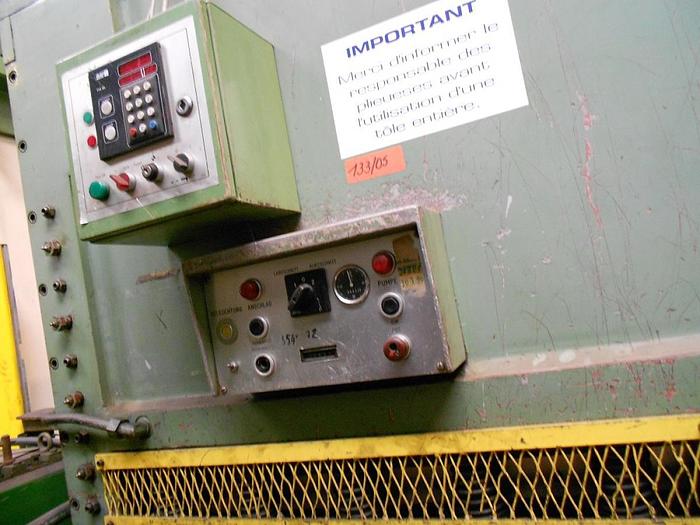 Gebruikt GUILLOTINE SCHAAR