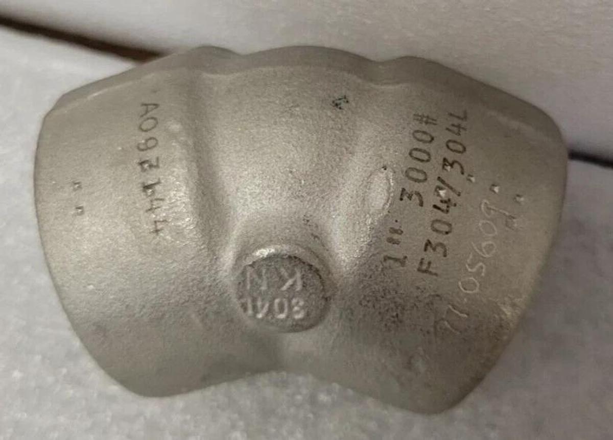 ASP  A182F  Stainless Steel 45 Degree Elbow  USA /B16  1" 3000#  F304/304L