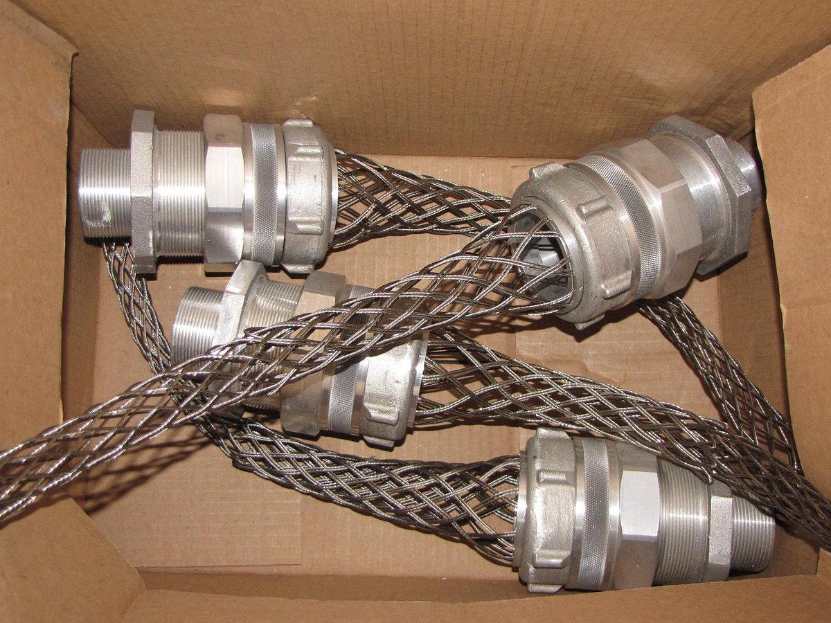 Electrivert Swivel Strain Relief for 4/0 3 cond cable  ELV-SWV-6731-E  *new*