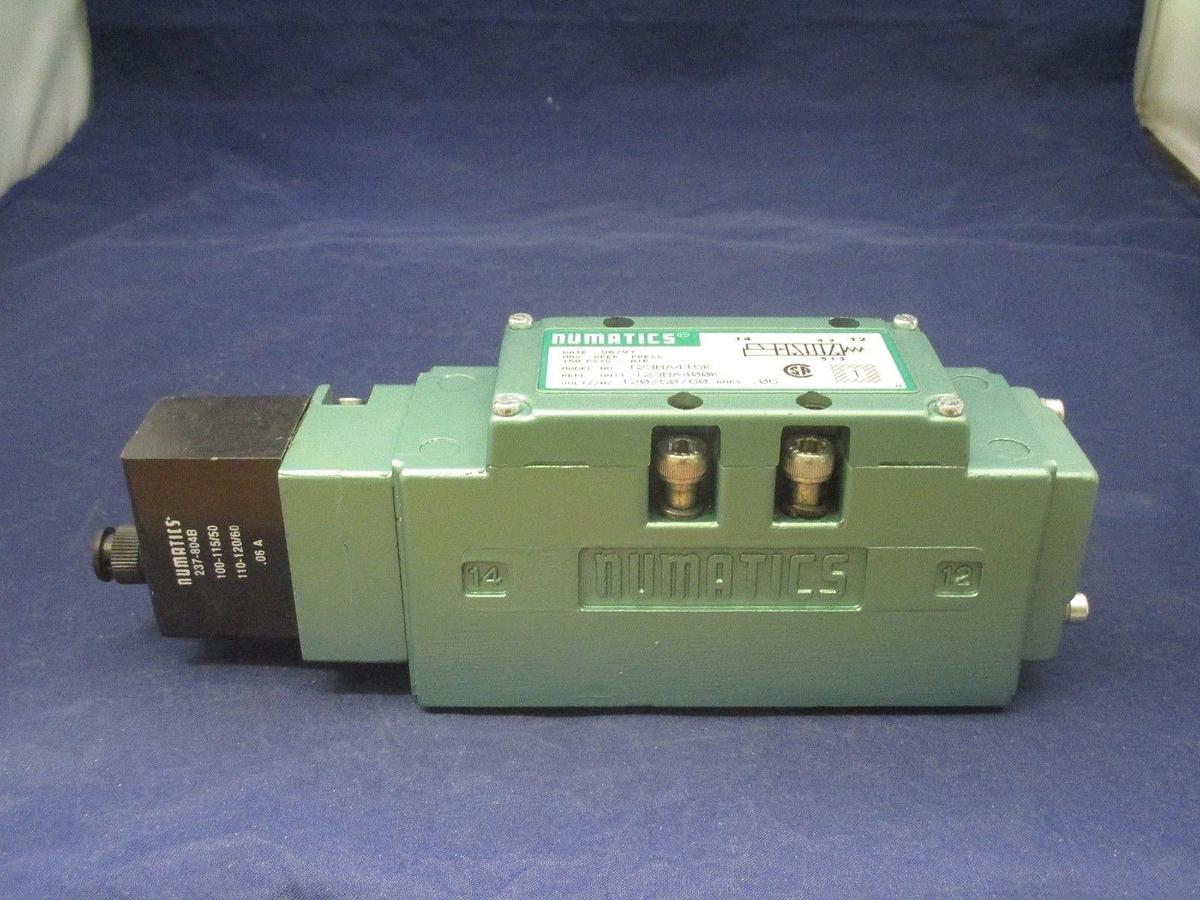 Numatics I24SS515K000030 Pnuematic Solenoid Valve