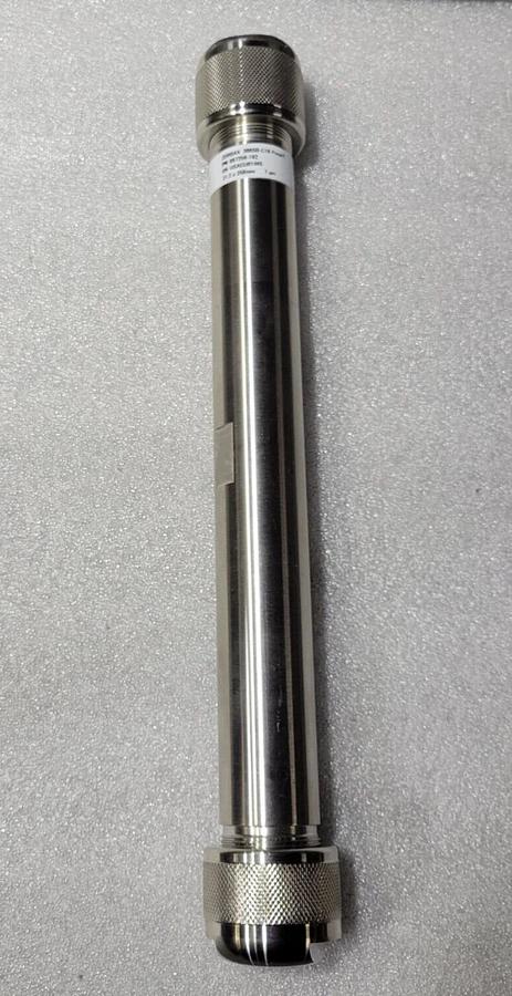 Used Agilent 897250-102 ZORBAX StableBond 300 C18, 21.2 x 250 mm, 7 µm, PrepHT